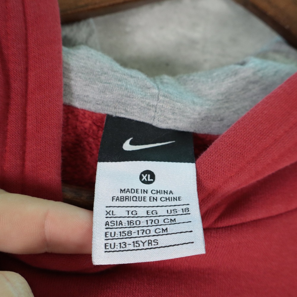 Nike Big Swoosh Hoodie Medium Red Pullover Sweatshirt Youth XL Fits M - Picture 6 of 6
